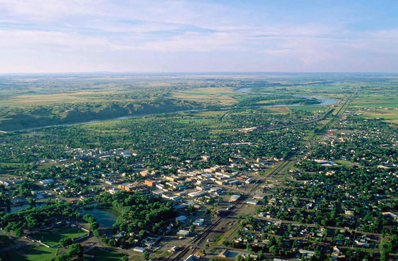 What County is Miles City, Montana Located In